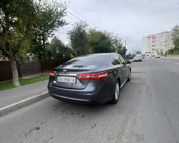 Серый Тойота Авалон, объемом двигателя 2.5 л и пробегом 362 тыс. км за 12900 $, фото 6 на Automoto.ua