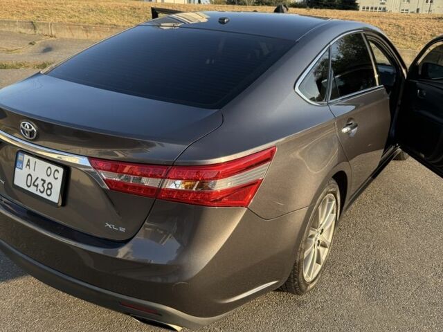 Серый Тойота Авалон, объемом двигателя 3.5 л и пробегом 310 тыс. км за 12499 $, фото 8 на Automoto.ua