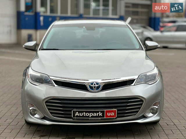 Сірий Тойота Авалон, об'ємом двигуна 2.5 л та пробігом 247 тис. км за 15990 $, фото 2 на Automoto.ua