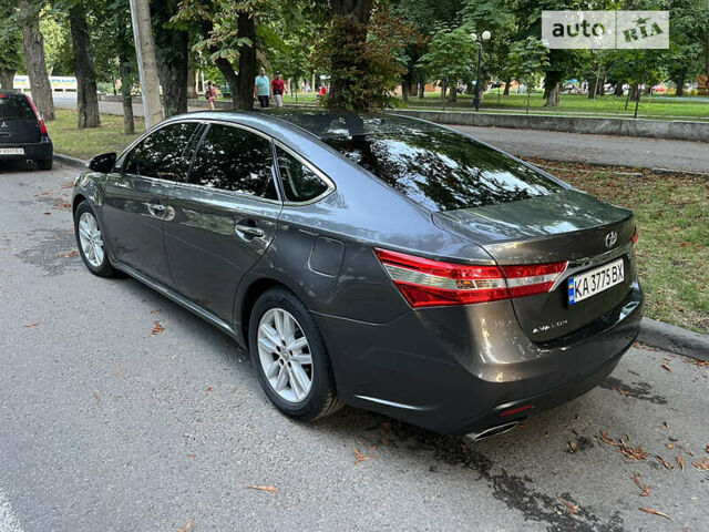 Серый Тойота Авалон, объемом двигателя 3.46 л и пробегом 153 тыс. км за 17000 $, фото 2 на Automoto.ua