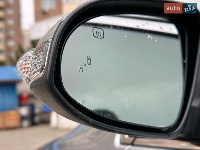 Сірий Тойота Авалон, об'ємом двигуна 2.5 л та пробігом 247 тис. км за 15990 $, фото 9 на Automoto.ua