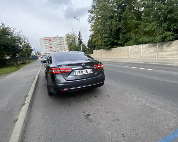 Серый Тойота Авалон, объемом двигателя 2.5 л и пробегом 362 тыс. км за 12900 $, фото 5 на Automoto.ua