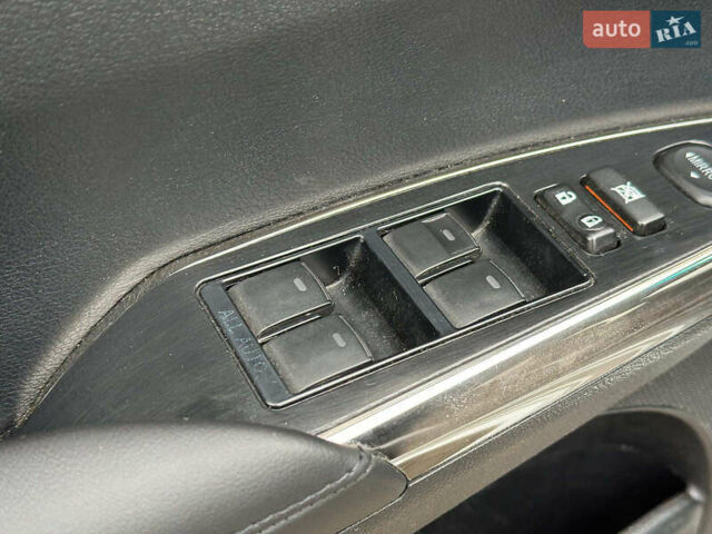 Сірий Тойота Авалон, об'ємом двигуна 2.5 л та пробігом 247 тис. км за 15990 $, фото 12 на Automoto.ua