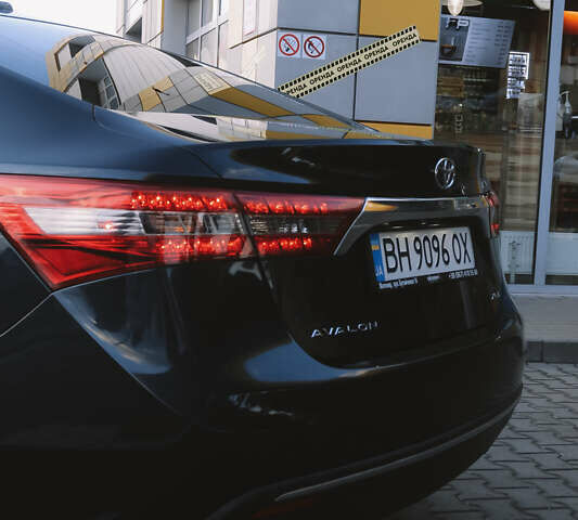 Серый Тойота Авалон, объемом двигателя 3.46 л и пробегом 208 тыс. км за 15799 $, фото 4 на Automoto.ua