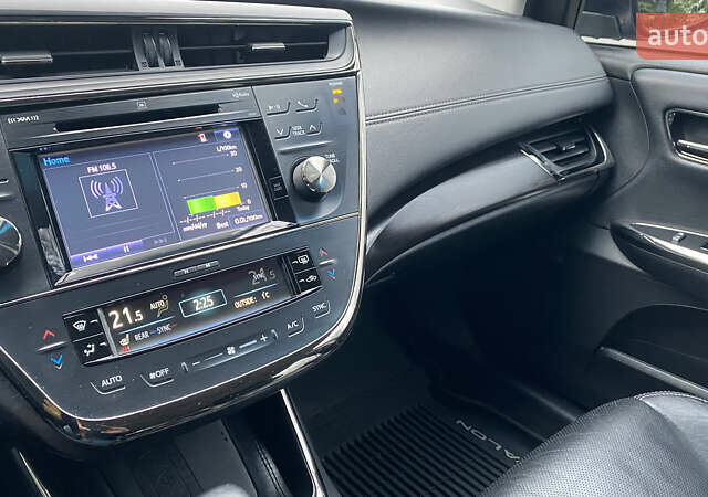 Серый Тойота Авалон, объемом двигателя 2.49 л и пробегом 144 тыс. км за 20800 $, фото 7 на Automoto.ua