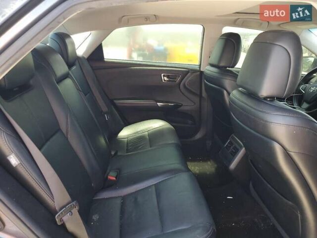 Серый Тойота Авалон, объемом двигателя 2.5 л и пробегом 193 тыс. км за 2800 $, фото 9 на Automoto.ua