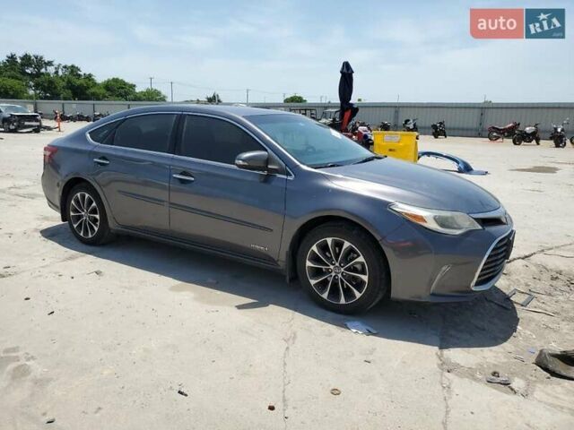 Серый Тойота Авалон, объемом двигателя 2.5 л и пробегом 193 тыс. км за 2800 $, фото 3 на Automoto.ua