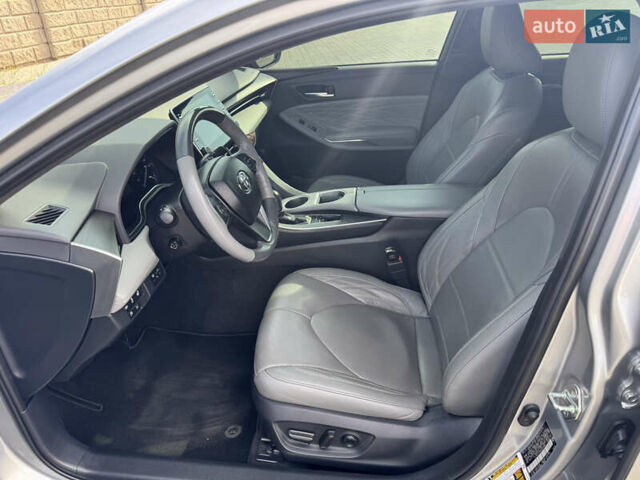 Серый Тойота Авалон, объемом двигателя 3.46 л и пробегом 55 тыс. км за 32000 $, фото 15 на Automoto.ua