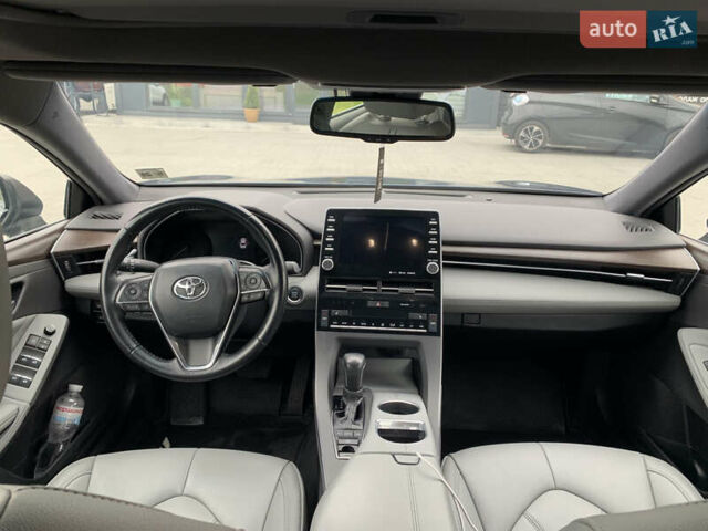 Серый Тойота Авалон, объемом двигателя 3.46 л и пробегом 56 тыс. км за 29800 $, фото 6 на Automoto.ua