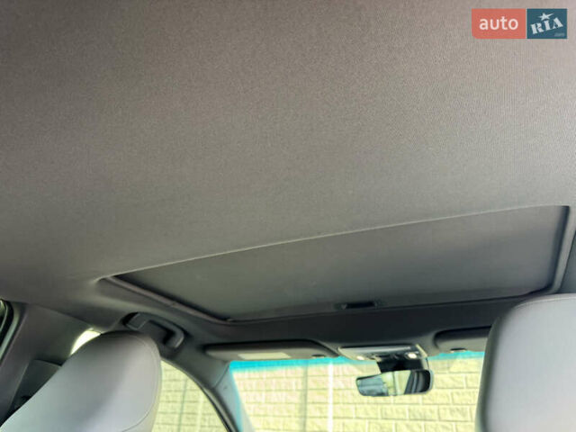 Серый Тойота Авалон, объемом двигателя 3.46 л и пробегом 55 тыс. км за 32000 $, фото 26 на Automoto.ua