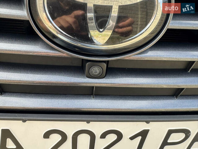 Серый Тойота Авалон, объемом двигателя 3.46 л и пробегом 55 тыс. км за 32000 $, фото 14 на Automoto.ua