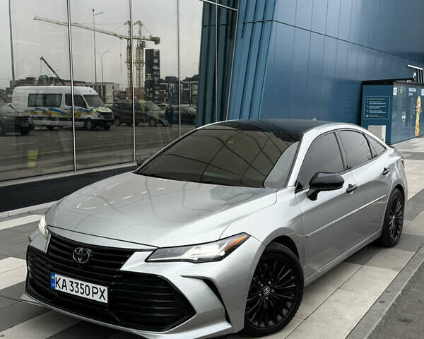 Серый Тойота Авалон, объемом двигателя 3.46 л и пробегом 59 тыс. км за 33900 $, фото 3 на Automoto.ua