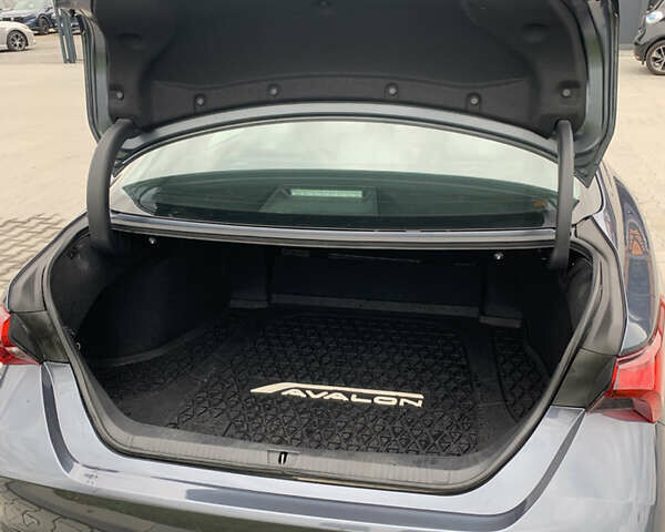 Серый Тойота Авалон, объемом двигателя 3.46 л и пробегом 56 тыс. км за 29800 $, фото 12 на Automoto.ua