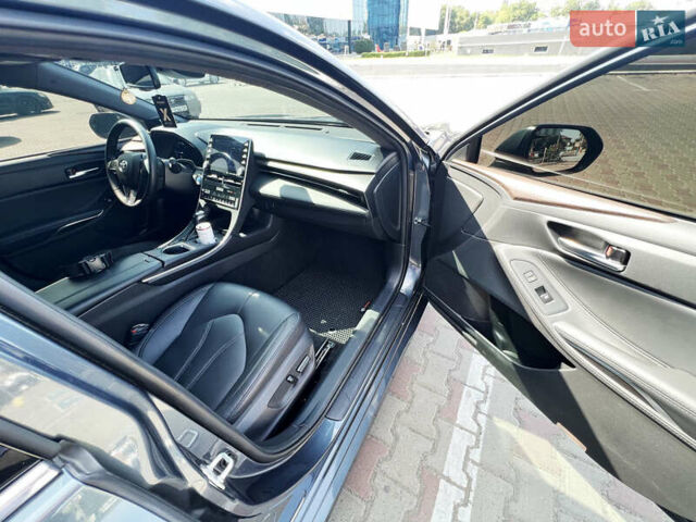 Серый Тойота Авалон, объемом двигателя 2.49 л и пробегом 75 тыс. км за 31000 $, фото 27 на Automoto.ua
