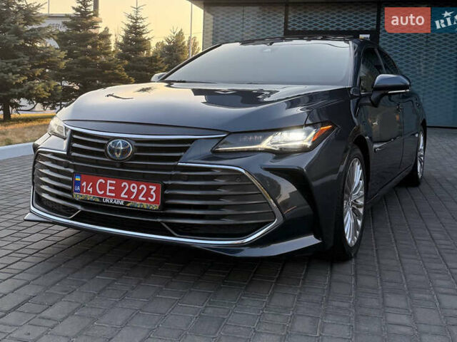 Тойота Авалон 2020 в Одессе на Automoto.ua Серый Тойота Авалон, объемом двигателя 2.49 л и пробегом 115 тыс. км за 31000 $, фото 9 на Automoto.ua