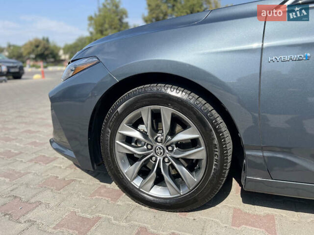 Серый Тойота Авалон, объемом двигателя 2.49 л и пробегом 75 тыс. км за 31000 $, фото 32 на Automoto.ua