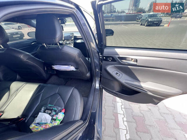 Серый Тойота Авалон, объемом двигателя 2.49 л и пробегом 75 тыс. км за 31000 $, фото 28 на Automoto.ua