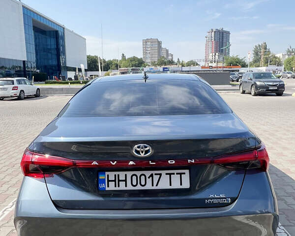 Серый Тойота Авалон, объемом двигателя 2.49 л и пробегом 75 тыс. км за 31000 $, фото 5 на Automoto.ua
