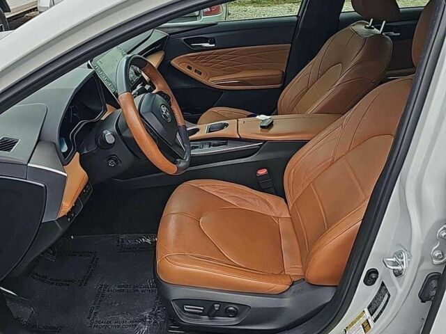 Серый Тойота Авалон, объемом двигателя 0 л и пробегом 20 тыс. км за 30500 $, фото 4 на Automoto.ua