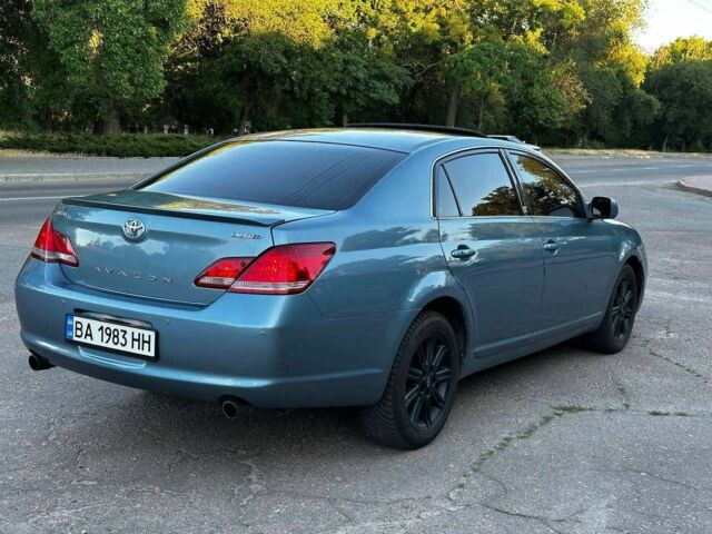 Синий Тойота Авалон, объемом двигателя 3.5 л и пробегом 350 тыс. км за 7300 $, фото 4 на Automoto.ua