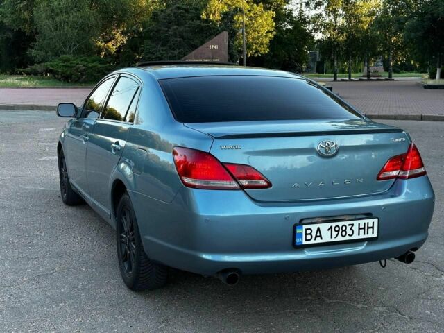 Синий Тойота Авалон, объемом двигателя 3.5 л и пробегом 350 тыс. км за 7300 $, фото 3 на Automoto.ua