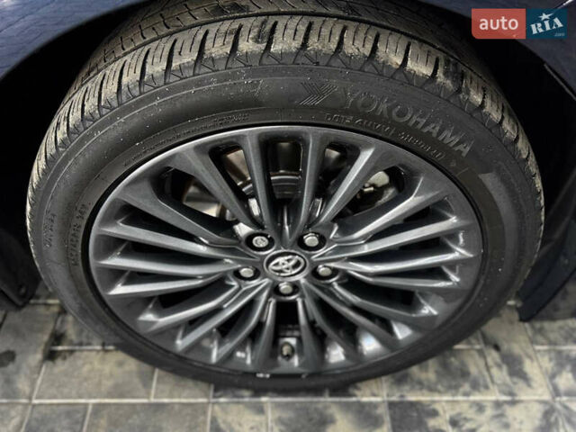 Синій Тойота Авалон, об'ємом двигуна 2.49 л та пробігом 227 тис. км за 26000 $, фото 8 на Automoto.ua