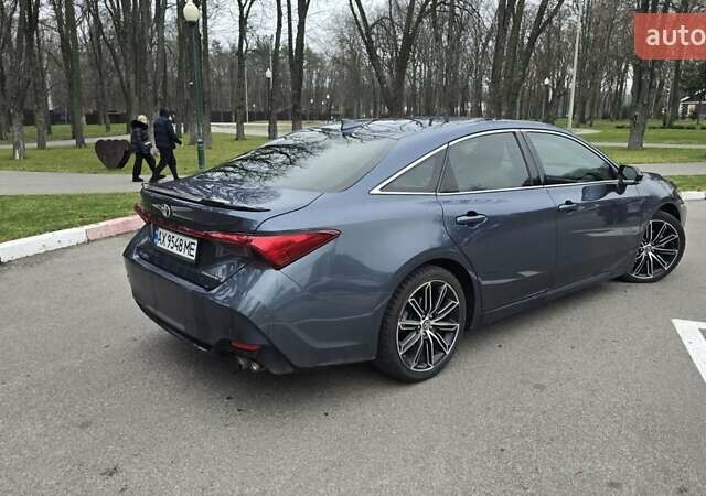 Синий Тойота Авалон, объемом двигателя 3.46 л и пробегом 74 тыс. км за 35000 $, фото 4 на Automoto.ua