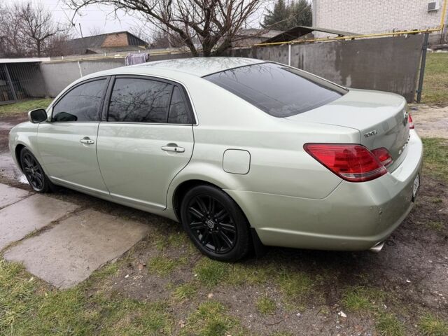 Зеленый Тойота Авалон, объемом двигателя 3.5 л и пробегом 267 тыс. км за 7100 $, фото 6 на Automoto.ua