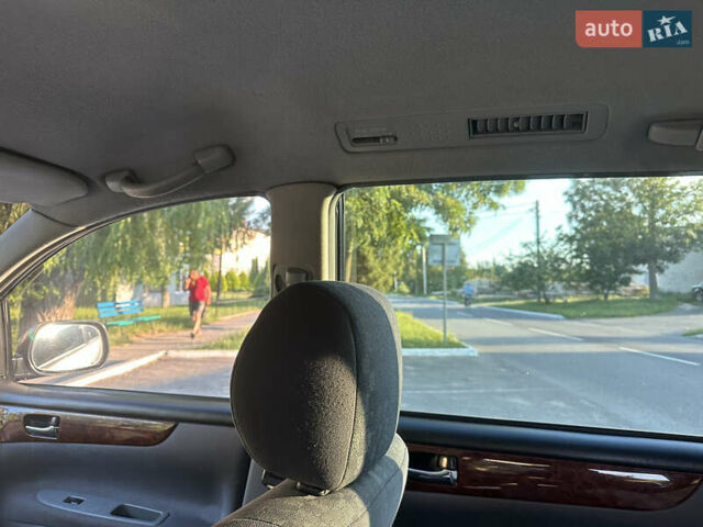 Сірий Тойота Авенсіс Версо, об'ємом двигуна 2 л та пробігом 250 тис. км за 5100 $, фото 22 на Automoto.ua