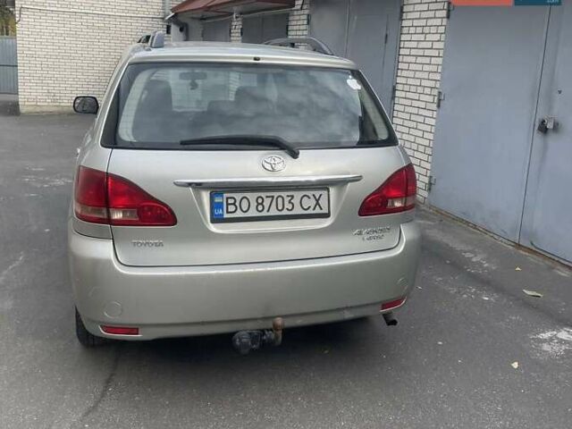 Сірий Тойота Авенсіс Версо, об'ємом двигуна 2 л та пробігом 287 тис. км за 3500 $, фото 5 на Automoto.ua