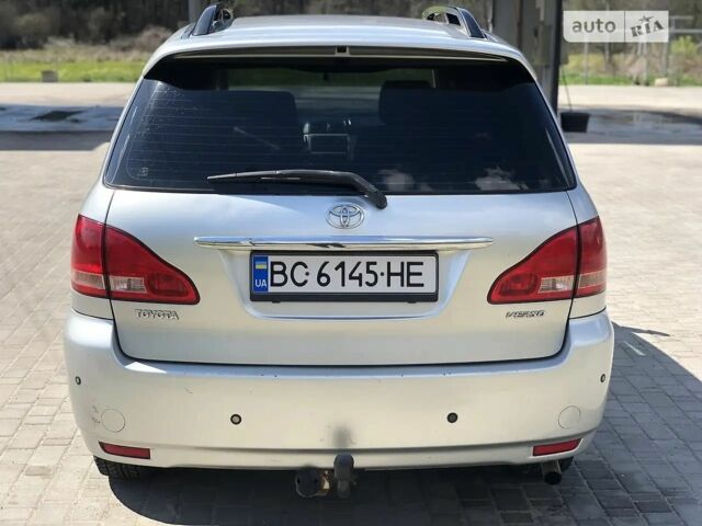 Сірий Тойота Авенсіс Версо, об'ємом двигуна 2 л та пробігом 340 тис. км за 4900 $, фото 15 на Automoto.ua
