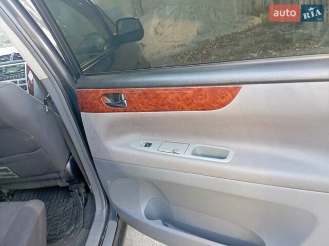 Сірий Тойота Авенсіс Версо, об'ємом двигуна 2 л та пробігом 380 тис. км за 5500 $, фото 14 на Automoto.ua