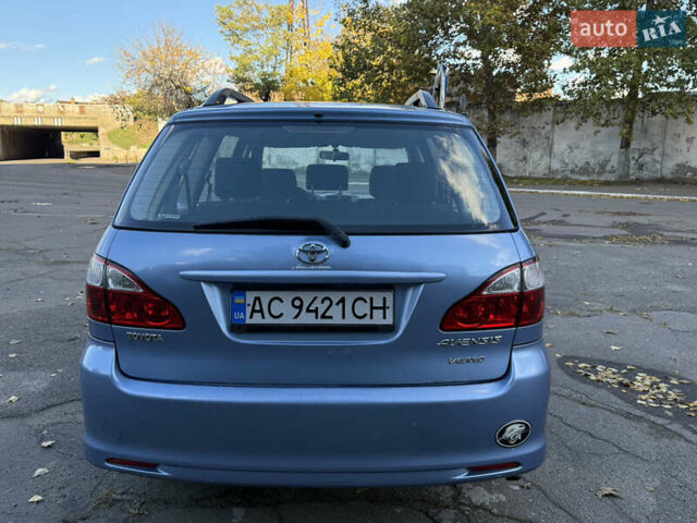 Синий Тойота Авенсис Версо, объемом двигателя 2 л и пробегом 336 тыс. км за 5350 $, фото 19 на Automoto.ua