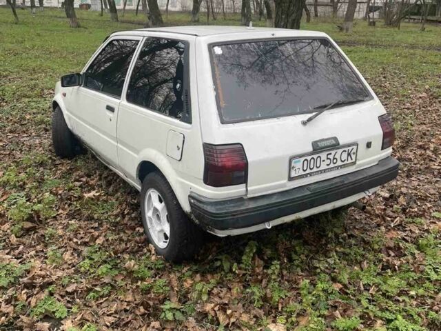 Белый Тойота Авенсис, объемом двигателя 0 л и пробегом 789 тыс. км за 592 $, фото 1 на Automoto.ua