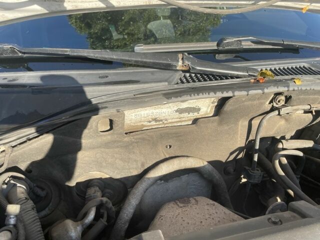 Белый Тойота Авенсис, объемом двигателя 1.8 л и пробегом 228 тыс. км за 4200 $, фото 8 на Automoto.ua