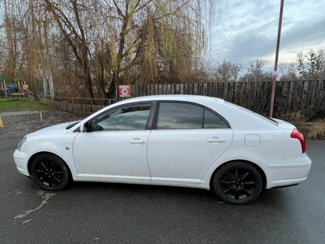 Белый Тойота Авенсис, объемом двигателя 2 л и пробегом 3 тыс. км за 2700 $, фото 5 на Automoto.ua