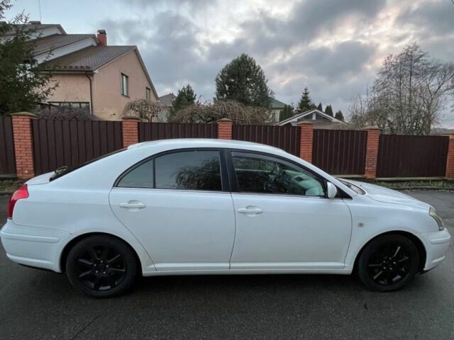 Белый Тойота Авенсис, объемом двигателя 2 л и пробегом 3 тыс. км за 2700 $, фото 6 на Automoto.ua