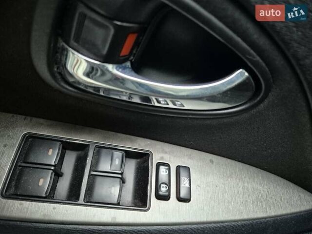 Білий Тойота Авенсіс, об'ємом двигуна 2 л та пробігом 219 тис. км за 7900 $, фото 21 на Automoto.ua