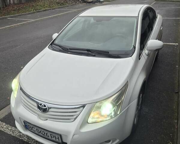 Білий Тойота Авенсіс, об'ємом двигуна 2 л та пробігом 219 тис. км за 7900 $, фото 8 на Automoto.ua