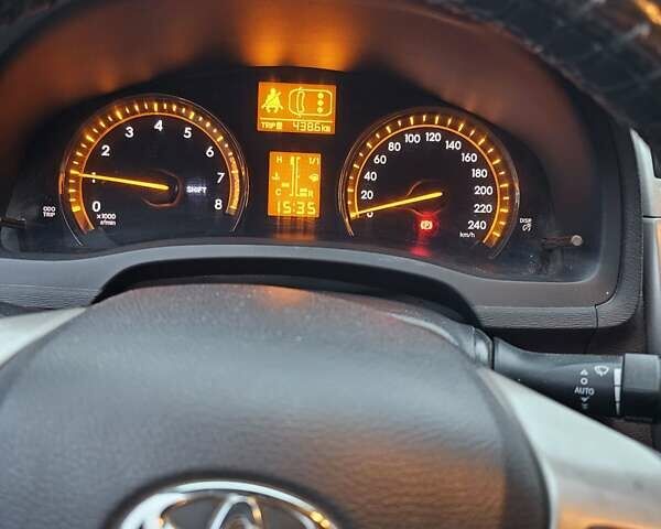 Белый Тойота Авенсис, объемом двигателя 1.8 л и пробегом 205 тыс. км за 9999 $, фото 17 на Automoto.ua