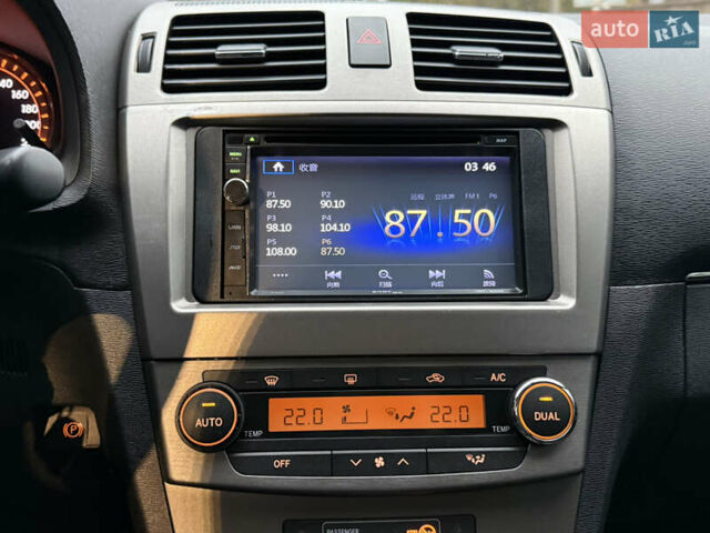 Белый Тойота Авенсис, объемом двигателя 1.8 л и пробегом 164 тыс. км за 8800 $, фото 15 на Automoto.ua