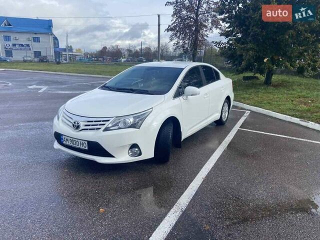 Белый Тойота Авенсис, объемом двигателя 1.8 л и пробегом 180 тыс. км за 11700 $, фото 7 на Automoto.ua