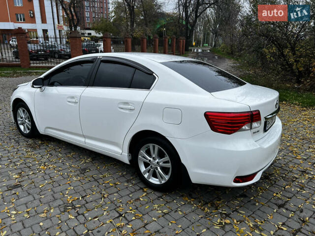 Белый Тойота Авенсис, объемом двигателя 1.8 л и пробегом 135 тыс. км за 12700 $, фото 11 на Automoto.ua
