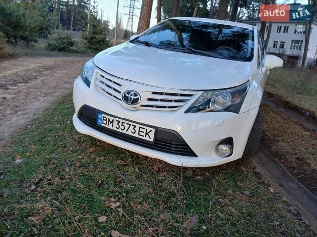 Белый Тойота Авенсис, объемом двигателя 2 л и пробегом 194 тыс. км за 9800 $, фото 7 на Automoto.ua