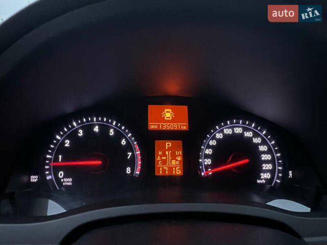 Белый Тойота Авенсис, объемом двигателя 1.8 л и пробегом 135 тыс. км за 12700 $, фото 22 на Automoto.ua