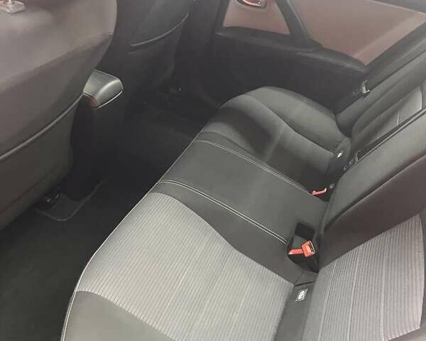 Белый Тойота Авенсис, объемом двигателя 1.6 л и пробегом 199 тыс. км за 14000 $, фото 10 на Automoto.ua