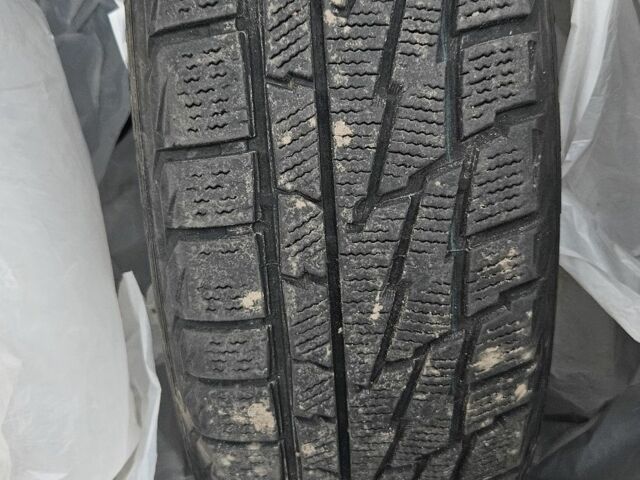 Белый Тойота Авенсис, объемом двигателя 1.8 л и пробегом 255 тыс. км за 5500 $, фото 7 на Automoto.ua