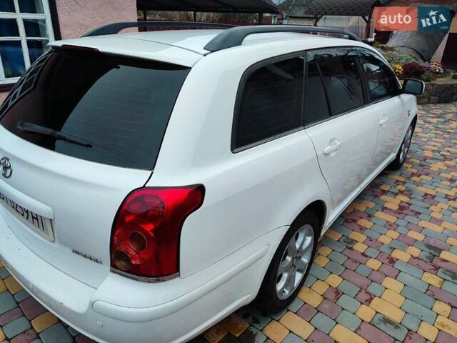 Белый Тойота Авенсис, объемом двигателя 2 л и пробегом 376 тыс. км за 5700 $, фото 6 на Automoto.ua