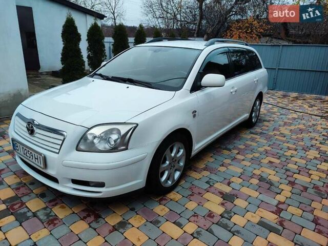 Белый Тойота Авенсис, объемом двигателя 2 л и пробегом 376 тыс. км за 5700 $, фото 9 на Automoto.ua