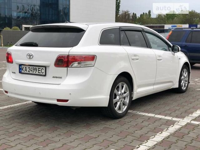 Білий Тойота Авенсіс, об'ємом двигуна 2.2 л та пробігом 210 тис. км за 10200 $, фото 25 на Automoto.ua